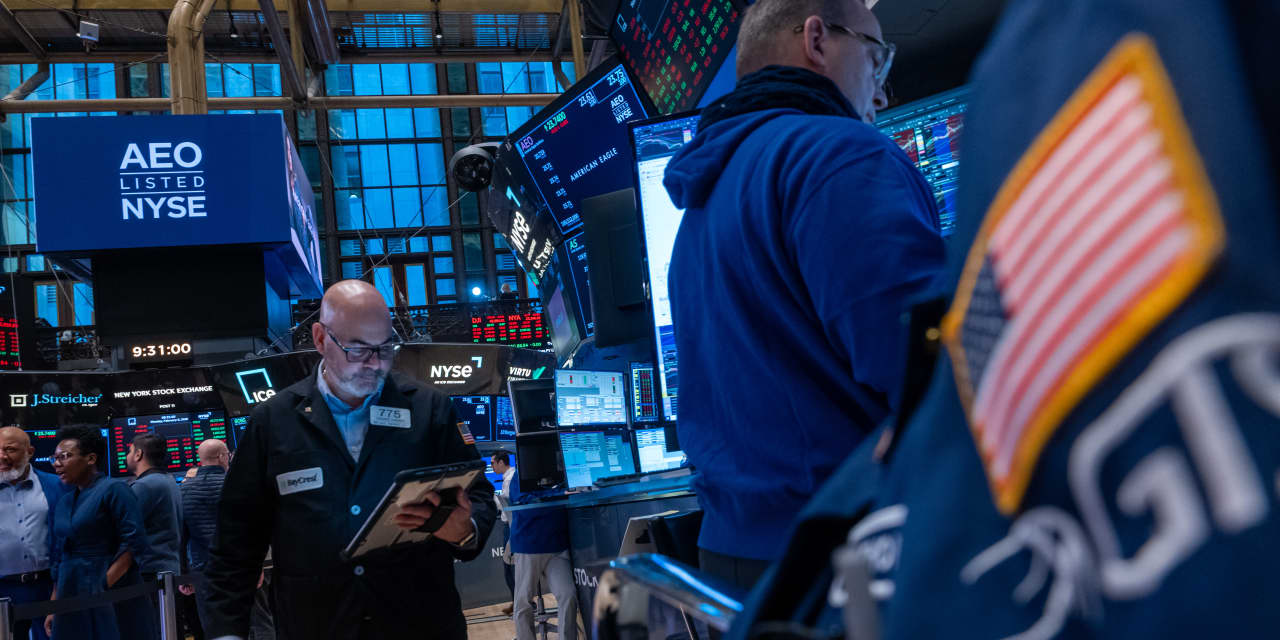 don’t-chase-momentum-there’s-a-better-way-to-invest.