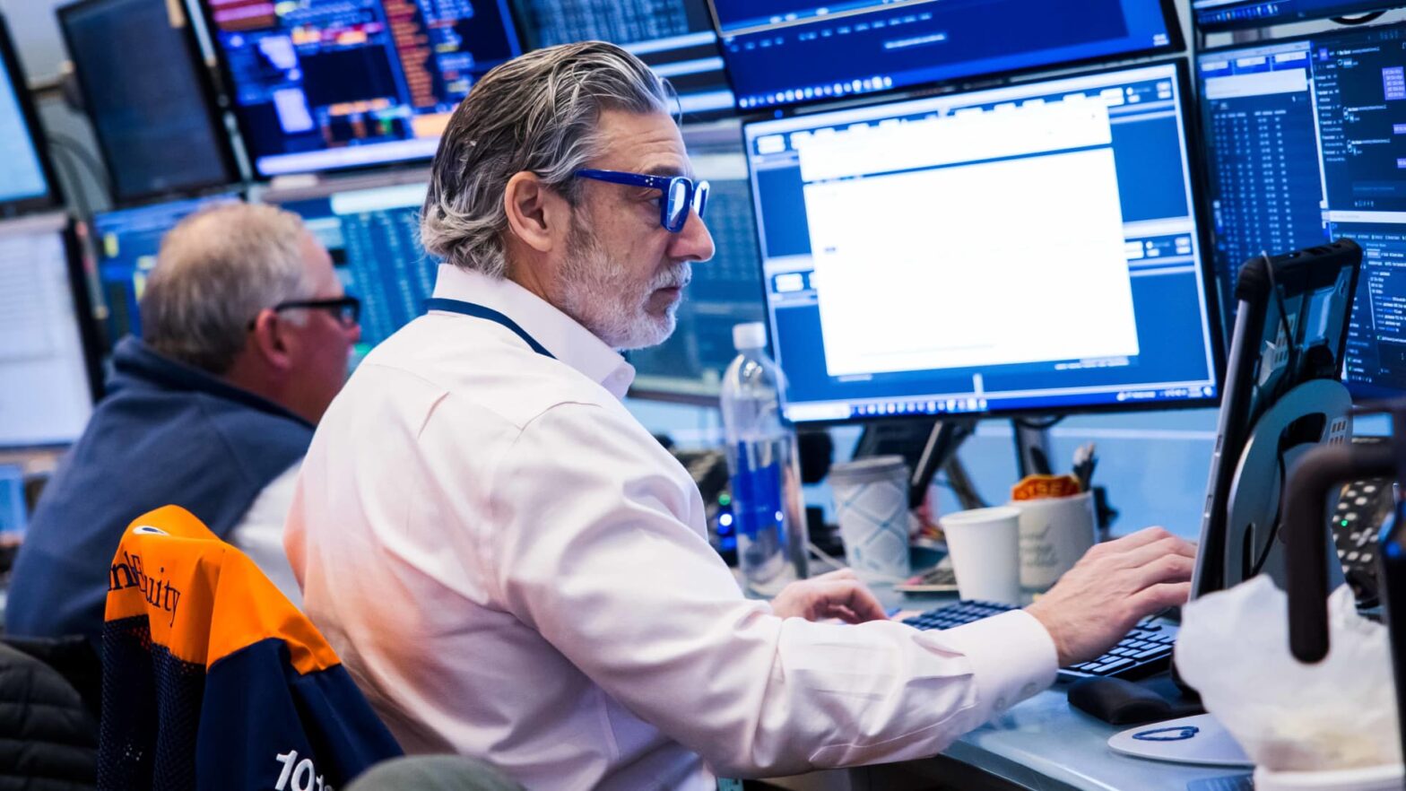 s&p-500-futures-are-little-changed-as-traders-await-big-consumer-inflation-report:-live-updates