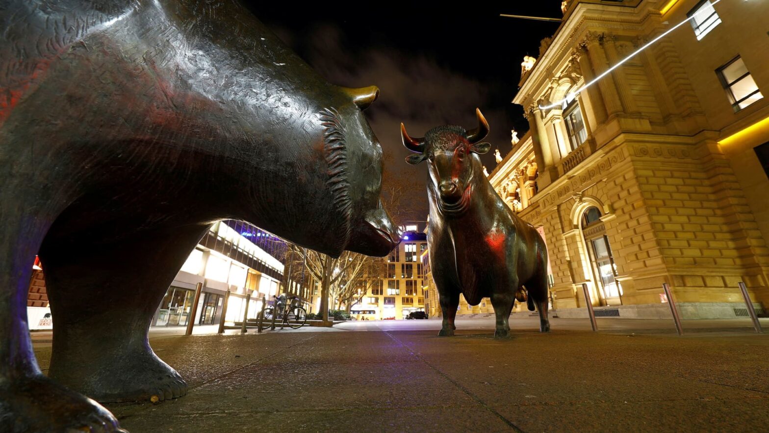 european-stocks-head-for-mixed-open-after-latest-ai-wall-street-sell-off