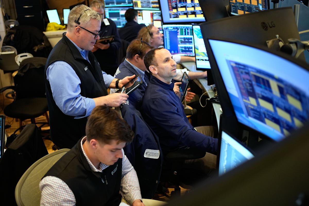 why-the-software-stock-crash-is-really-starting-to-worry-me