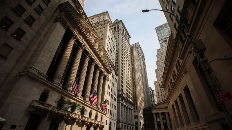 he-worked-on-wall-street-for-nearly-50-years.-here’s-what-he-learned-about-your-finances