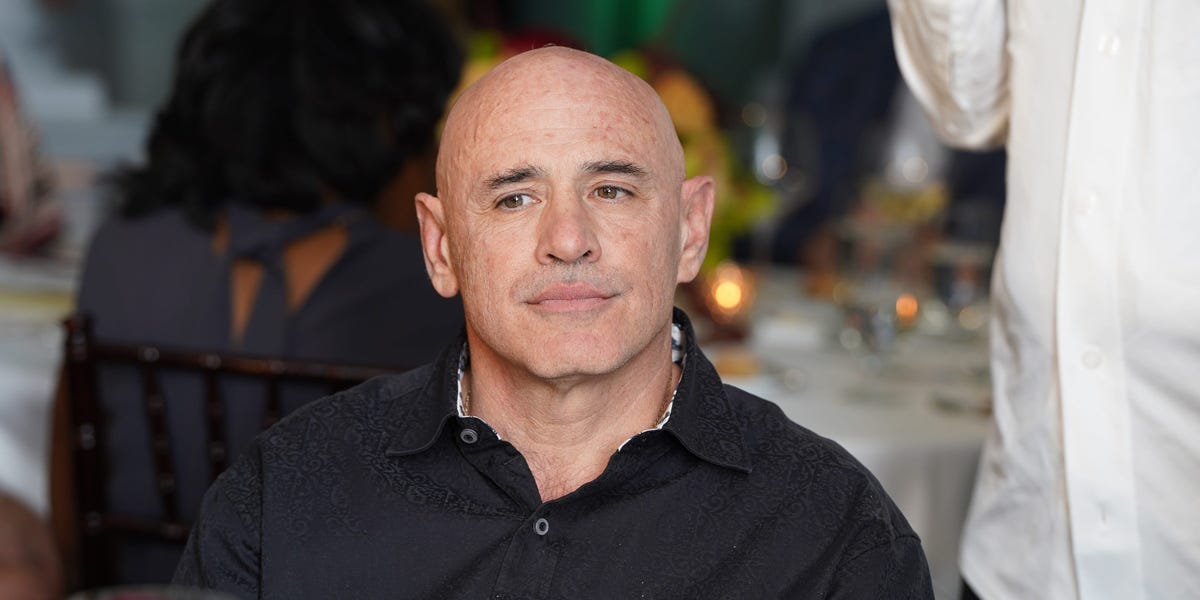 us-stocks-to-underperform-the-world,-invest-in-these-areas:-rob-citrone