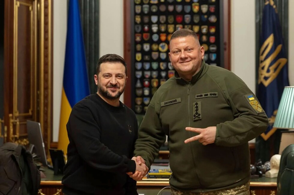 former-army-chief-seen-as-zelenskyy’s-top-rival-reveals-to-ap-a-rift-between-them