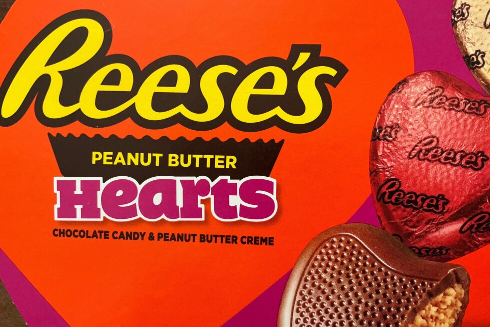 grandson-of-the-inventor-of-reese’s-peanut-butter-cups-accuses-hershey-of-cutting-corners