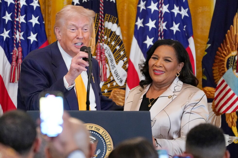 trump,-weeks-after-backlash-over-racist-post,-hosts-black-history-month-reception