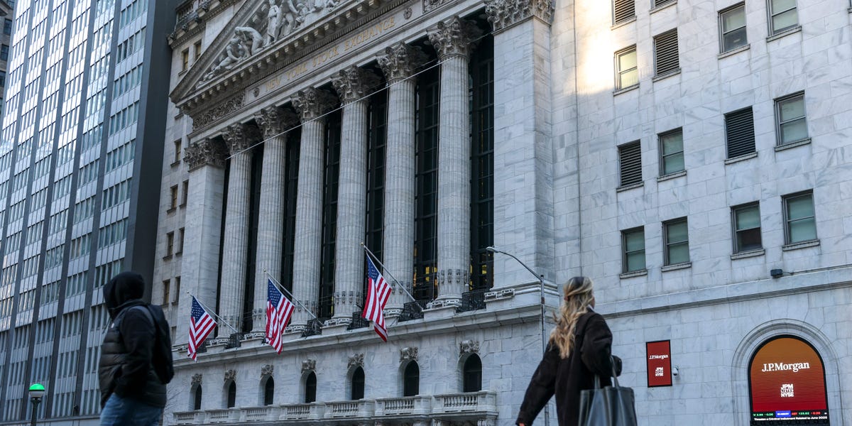 why-a-legendary-wall-street-permabear-is-suddenly-sounding-more-upbeat