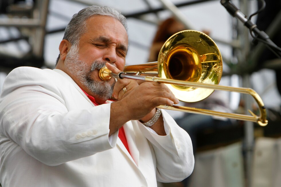willie-colon,-architect-of-urban-salsa-music,-dies-at-75