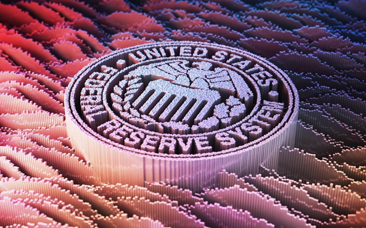 the-stock-market-sounds-an-alarm-as-investors-get-a-warning-from-the-federal-reserve-history-says-this-could-happen-next.
