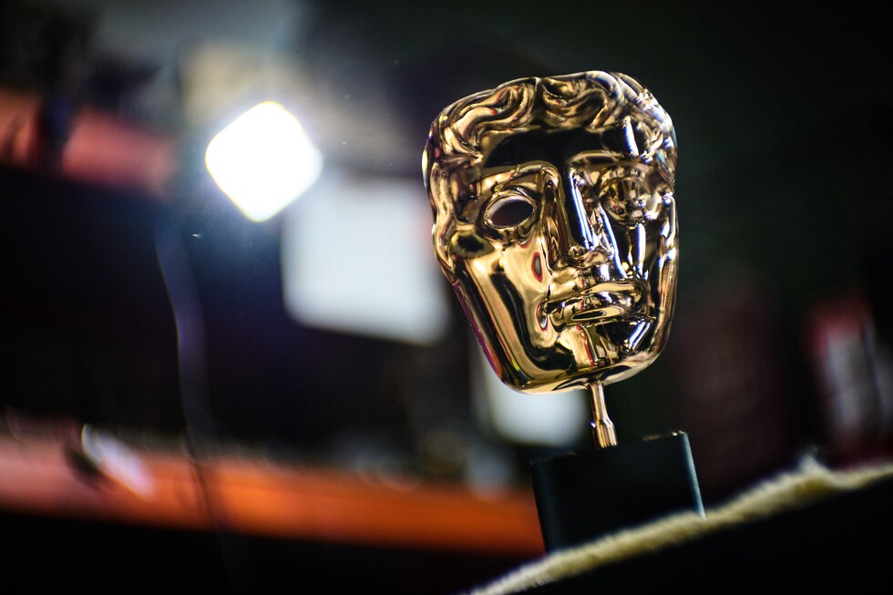 bbc-and-host-apologize-after-racial-slur-shouted-during-bafta-awards-by-guest-with-tourette’s