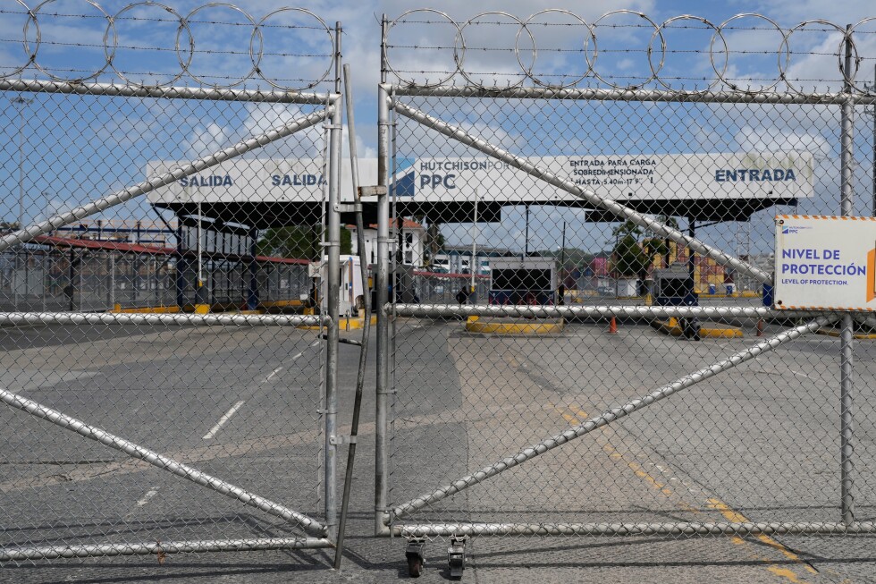 panama-orders-occupation-of-2-key-canal-ports-after-supreme-court-ruling