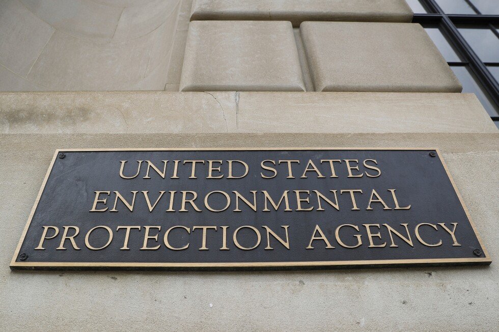 appeals-court-grills-trump’s-epa-and-nonprofits-over-fate-of-‘green-bank’-contracts