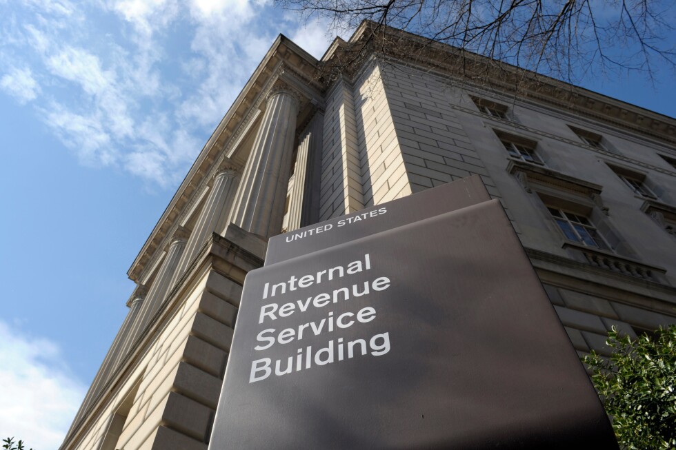 judge-rules-irs-broke-law-by-disclosing-taxpayer-info-42,695-times