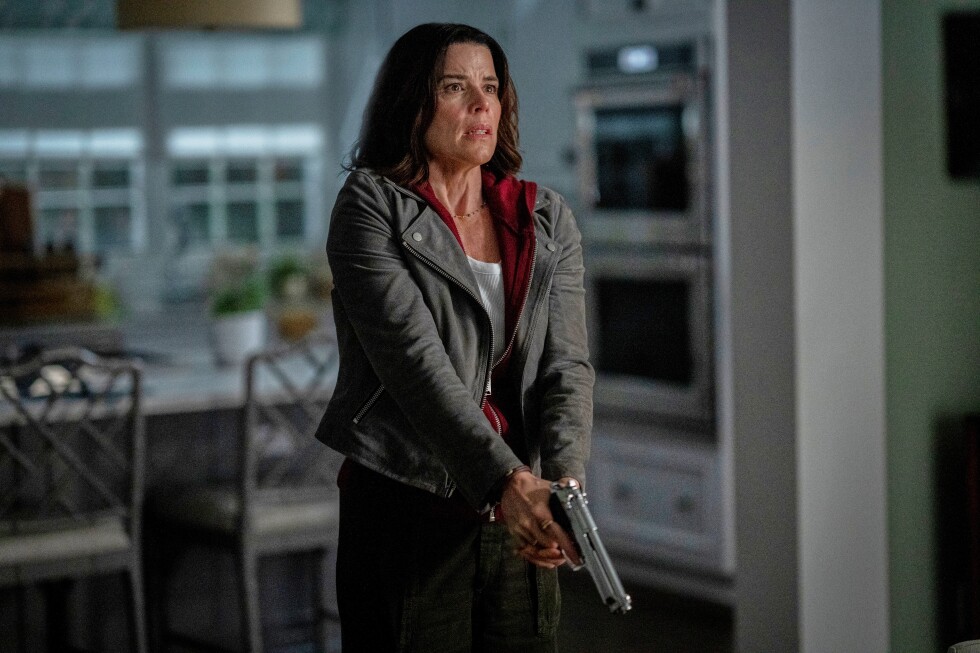 ‘scream-7’-review:-neve-campbell-returns-for-an-uninspired-outing