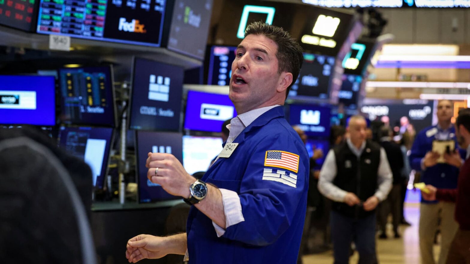dow-futures-drop-500-points-as-oil-prices-spike-following-us.-attack-on-iran:-live-updates