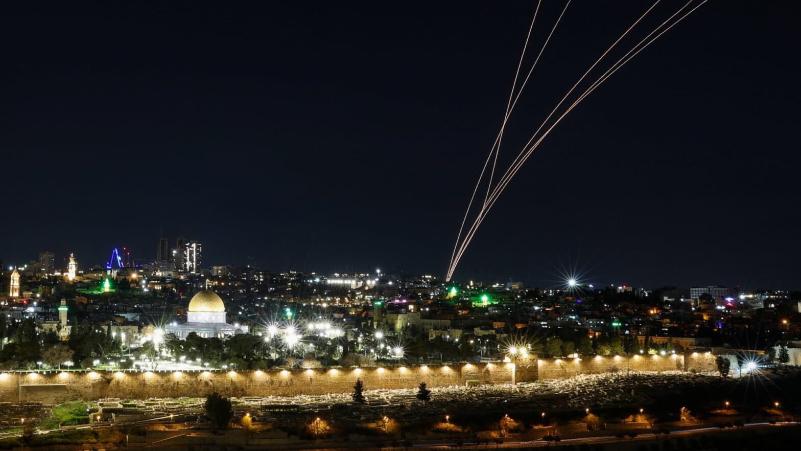 asia-pacific-markets-set-to-plunge-after-iran-strikes,-oil-futures-spike-by-over-8%