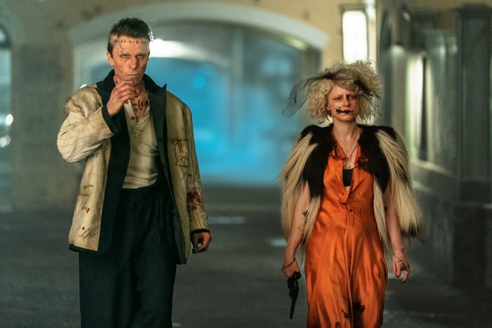 ‘the-bride!’-review:-maggie-gyllenhaal’s-frankenstein-riff-has-a-pulse