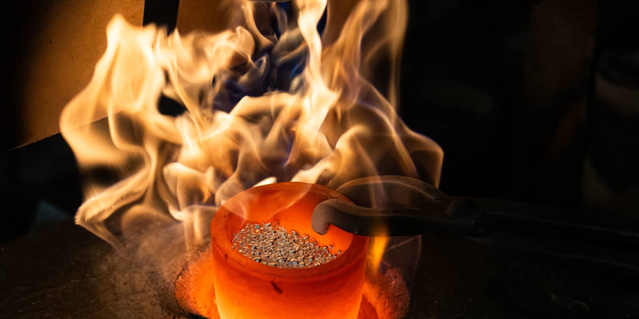 real-world-worries-are-ruining-the-stock-market-what-to-do-now.