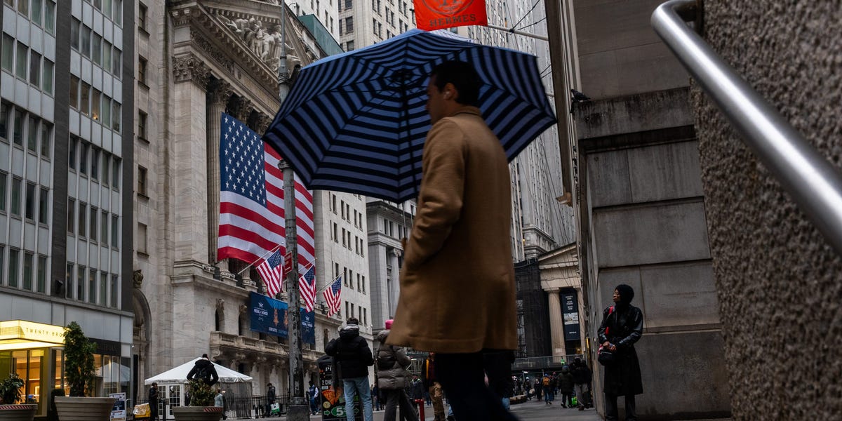 stocks-are-falling-hard-on-jobs-data-and-another-spike-in-oil-prices