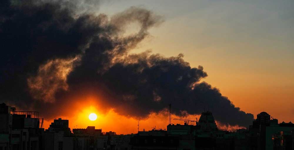 as-iran-war-tests-investors,-here’s-how-to-navigate-the-stock-market-during-a-crisis