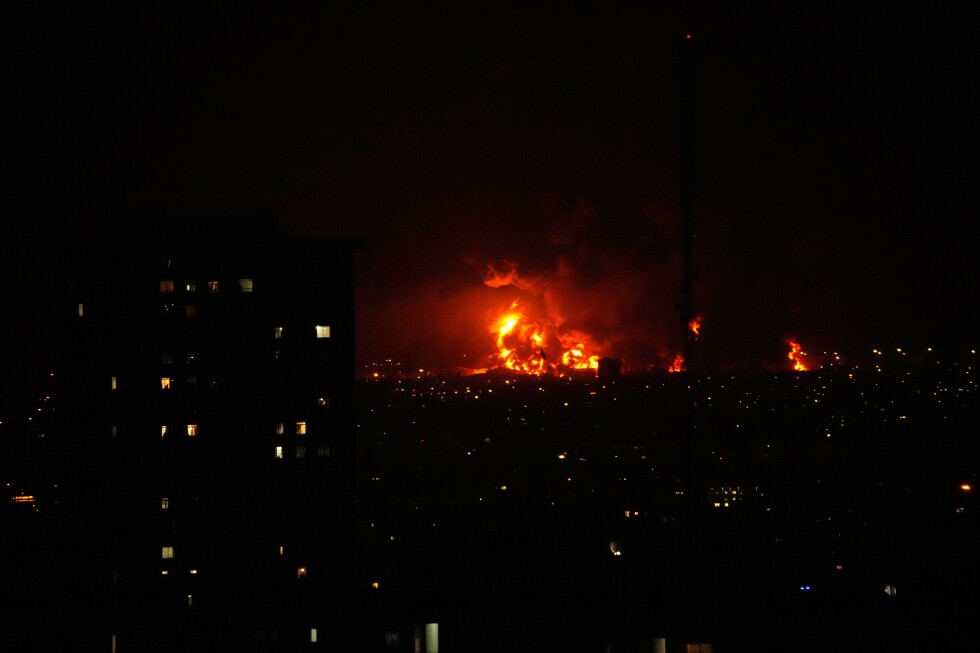 ataques-iranies-apuntan-a-estados-del-golfo-mientras-eeuu-advierte-que-se-intensificara-bombardeos