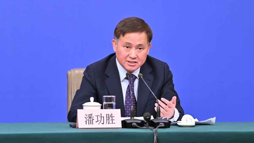 pboc-governor:-zhejiang’s-tech-growth-underpins-china’s-stock-market-rally