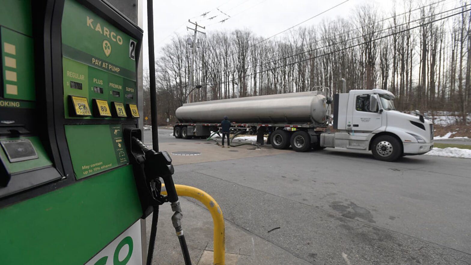 here-are-the-4-big-things-we’re-watching-in-the-stock-market-in-the-week-ahead