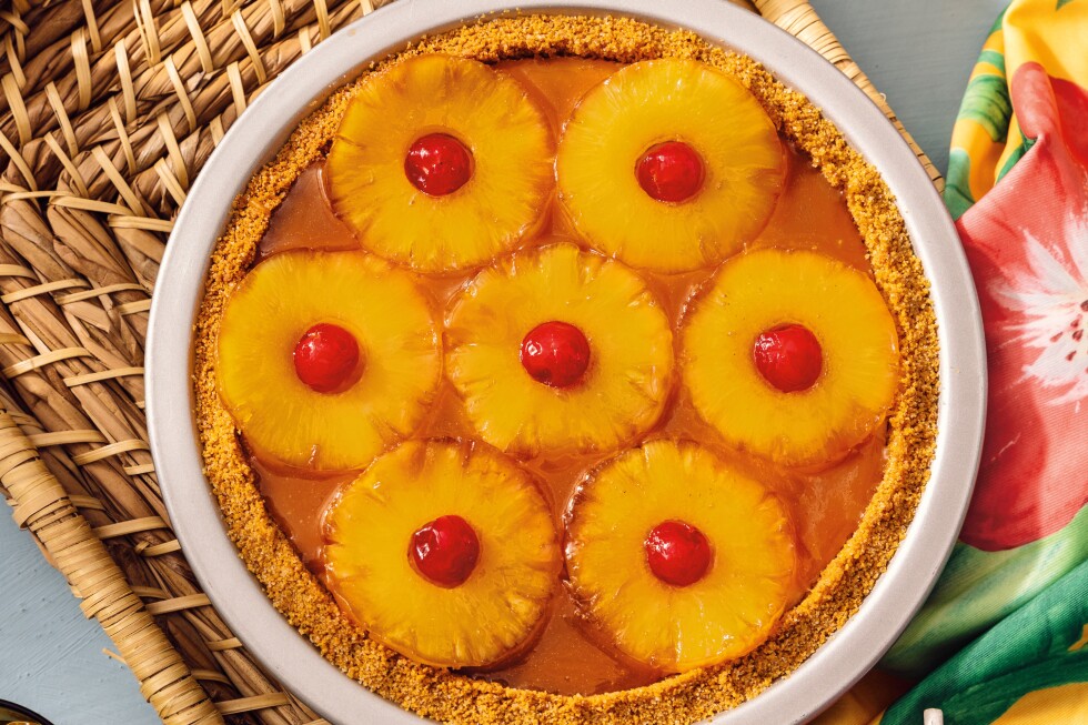 a-recipe-for-coconut-cream-pie-with-pineapple-upside-down-topping