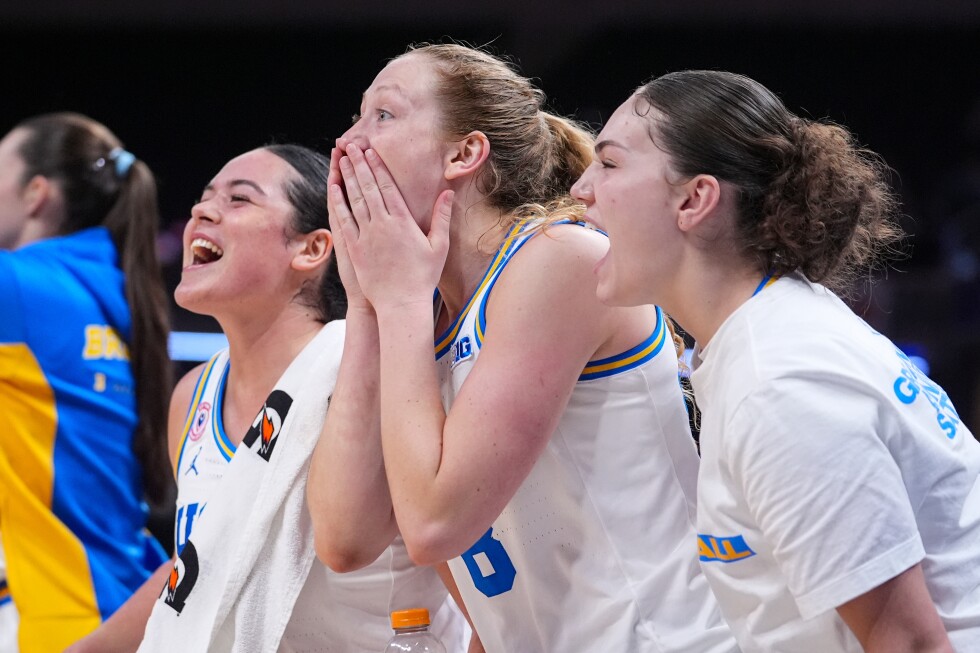 no-2-ucla-ends-uconn-run-as-unanimous-no-1-in-women’s-ap-top-25,-texas-moves-up-to-no.-3