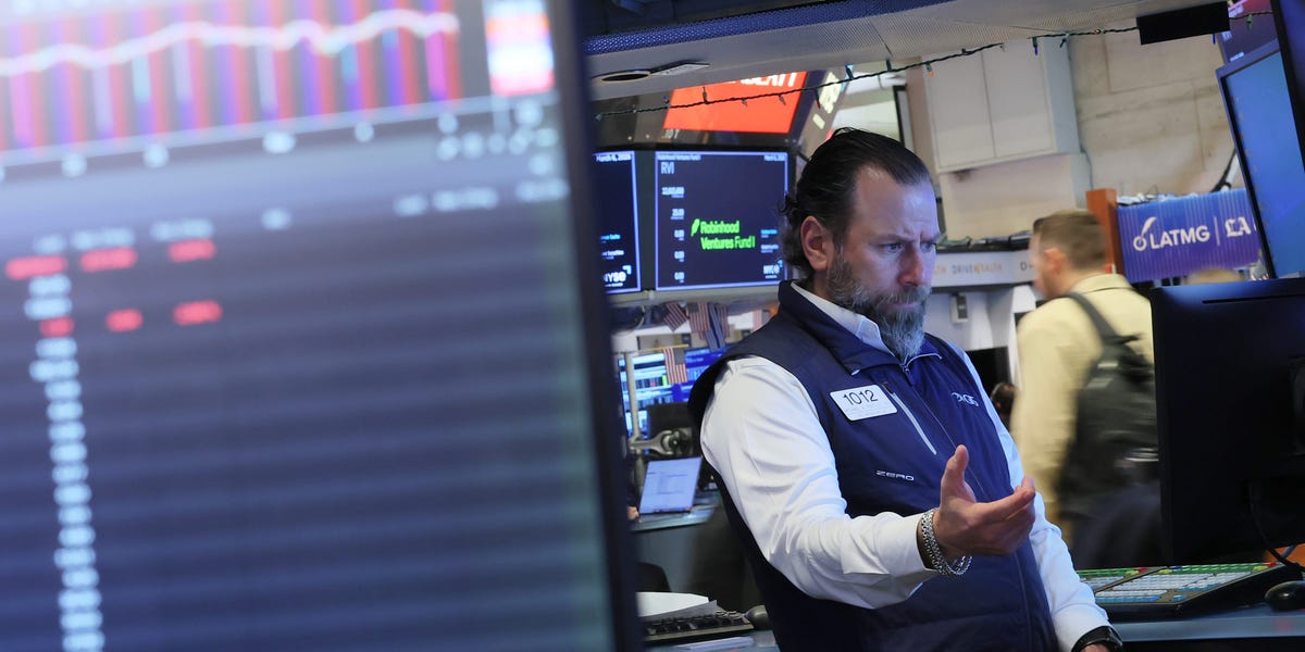 stock-market:-buy-the-dip-when-us-iran-war-flashes-this-signal