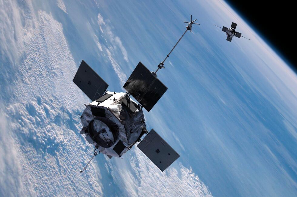 old-nasa-science-satellite-falls-back-to-earth