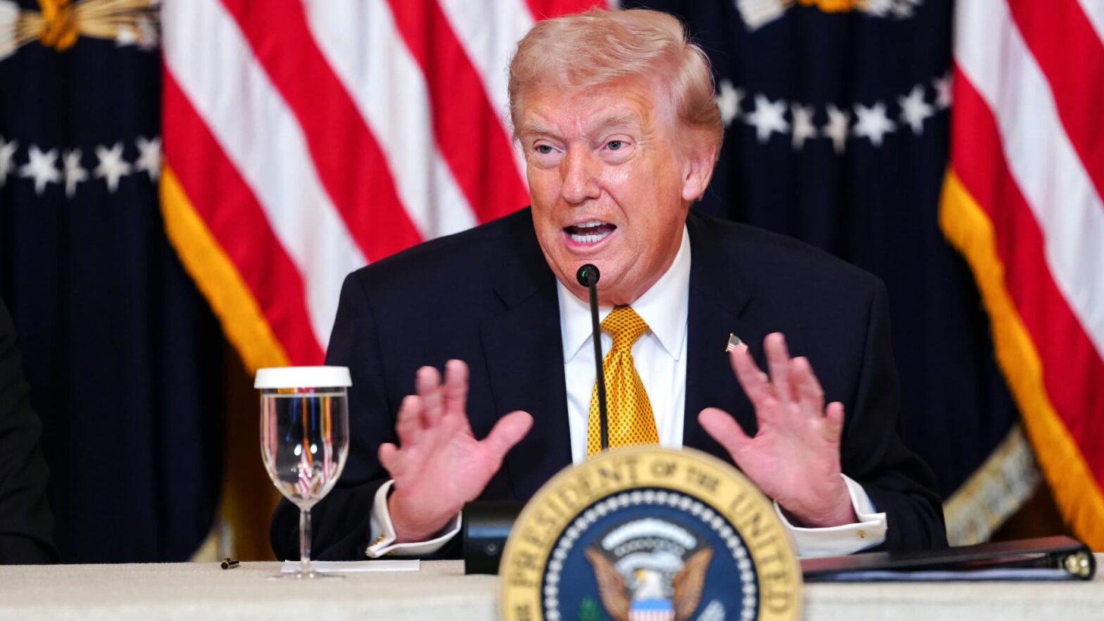 nvidia’s-$1t-projection,-trump’s-cuba-threats,-1-hour-amazon-deliveries-and-more-in-morning-squawk