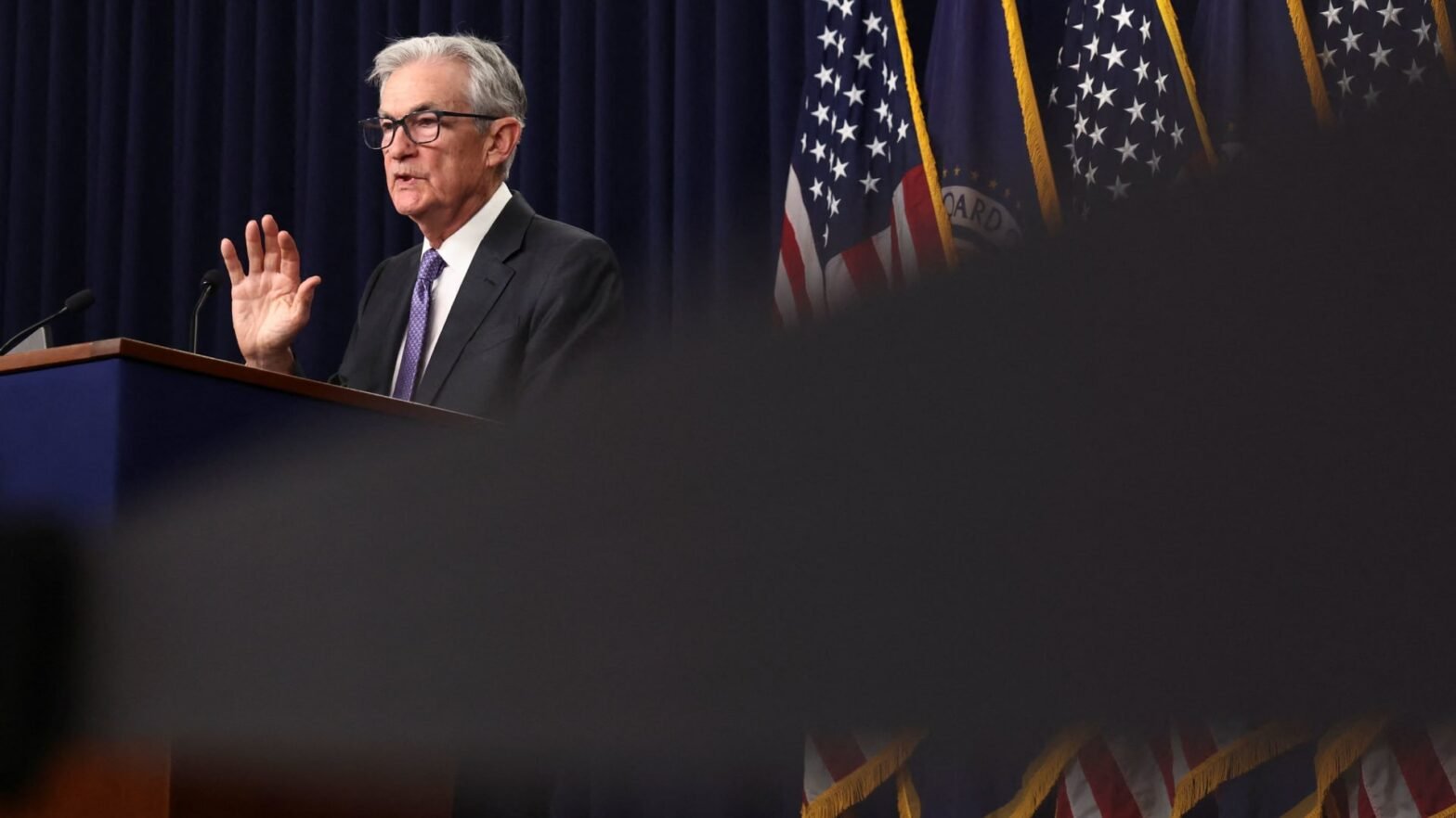 fed-day,-macy’s-earnings,-micron’s-memory-boost-and-more-in-morning-squawk