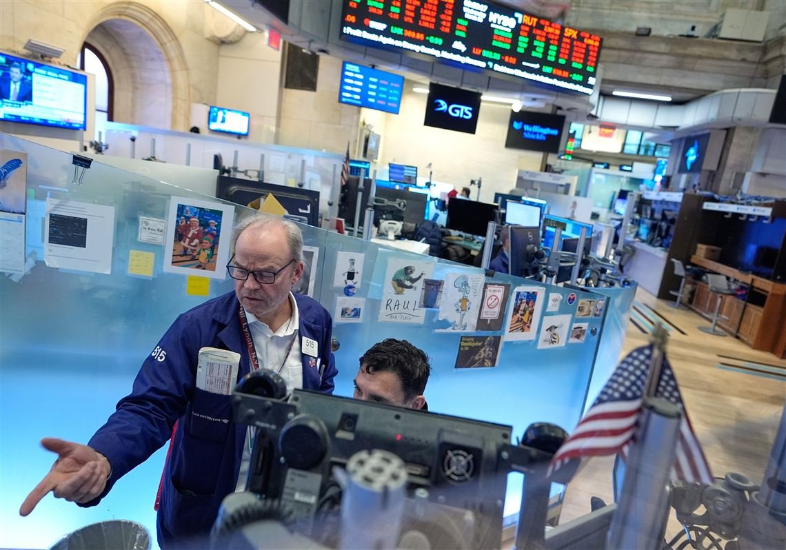 brent-crude-briefly-tops-$119-per-barrel-before-pulling-back,-and-stocks-sink-worldwide