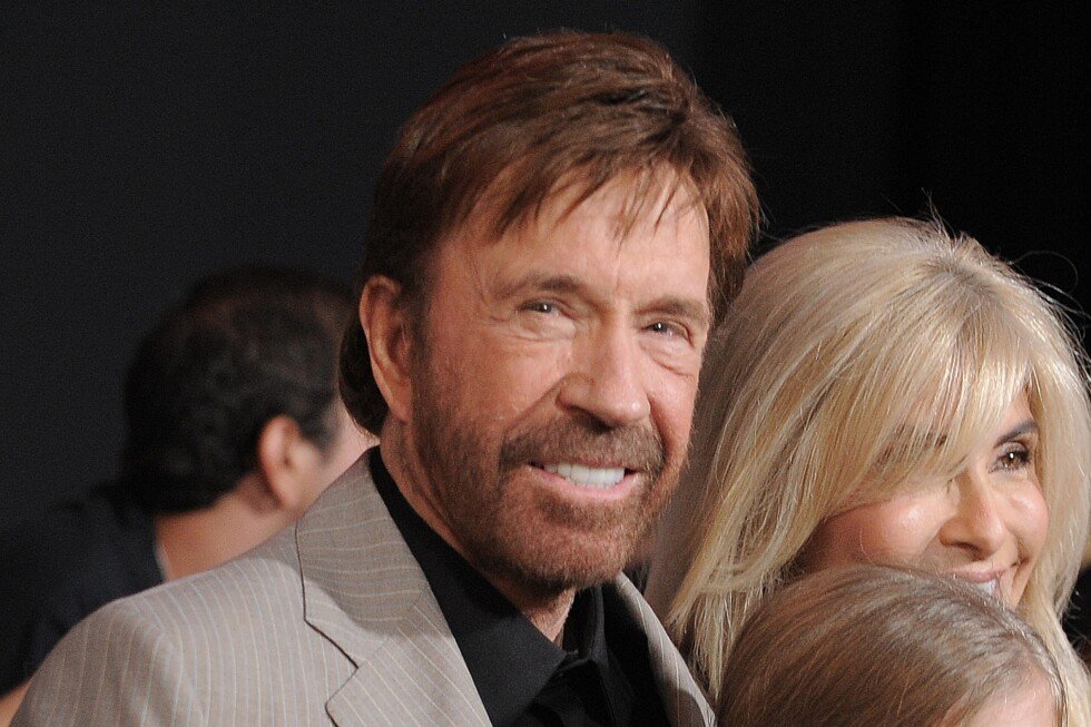 chuck-norris-dies-at-86