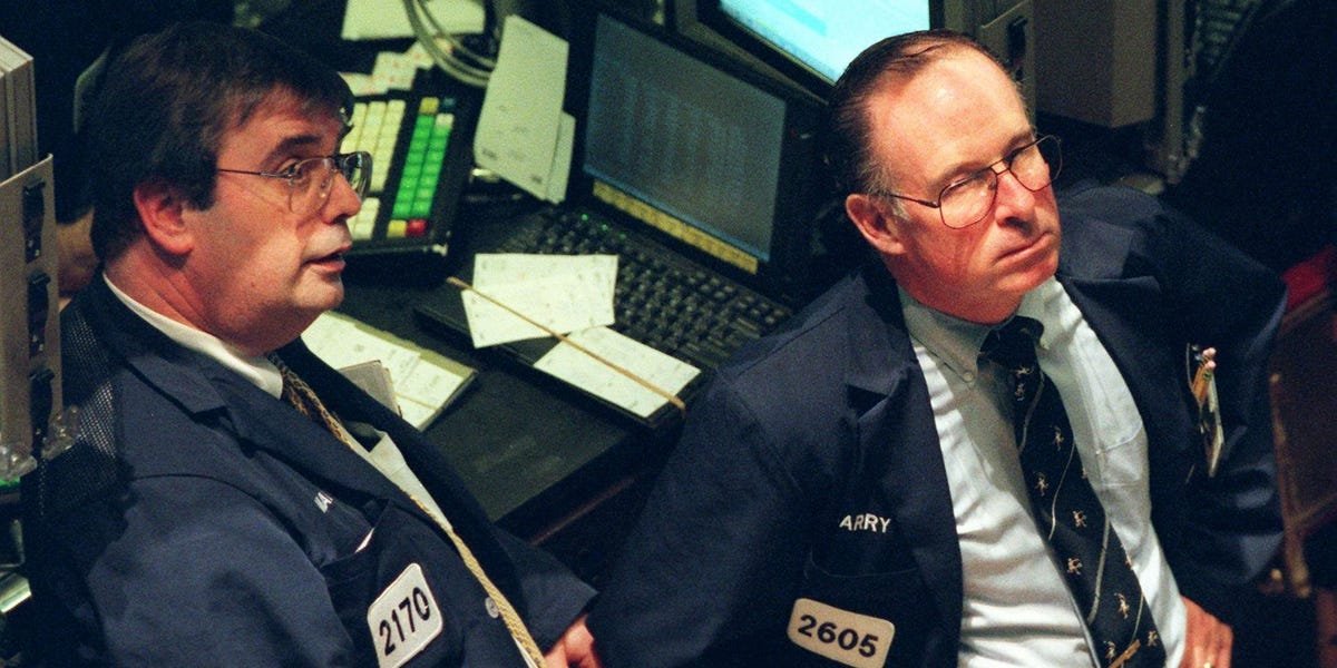 stock-market-outlook:-how-to-survive-a-lost-decade-for-the-s&p-500