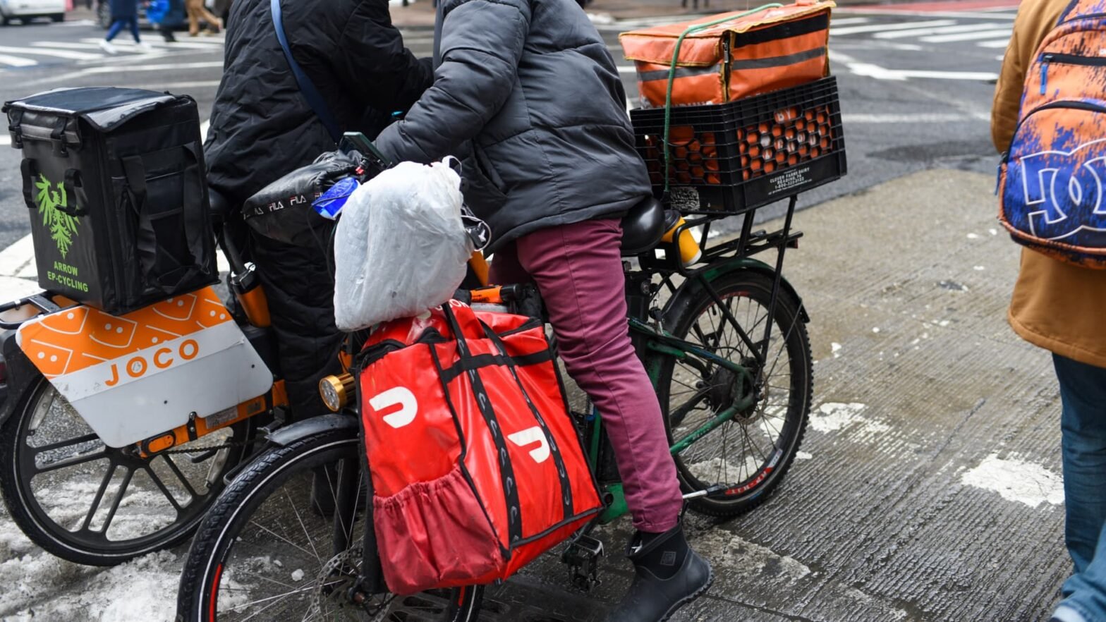 top-wall-street-analysts-are-confident-about-the-long-term-prospects-of-these-3-stocks