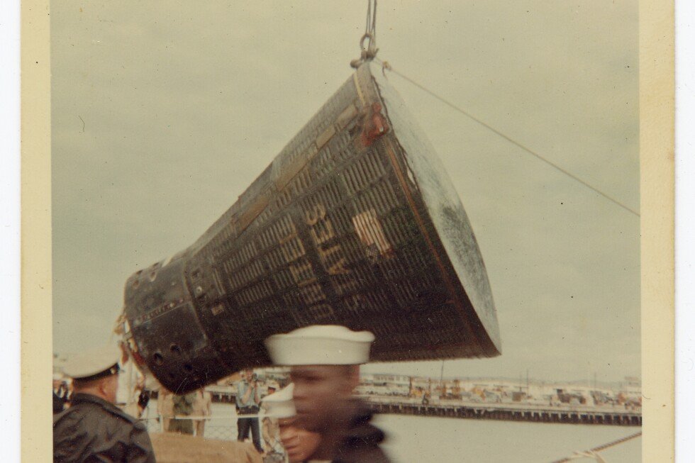 fotos-ineditas-reviven-el-regreso-heroico-de-neil-armstrong-tras-la-crisis-de-gemini-8