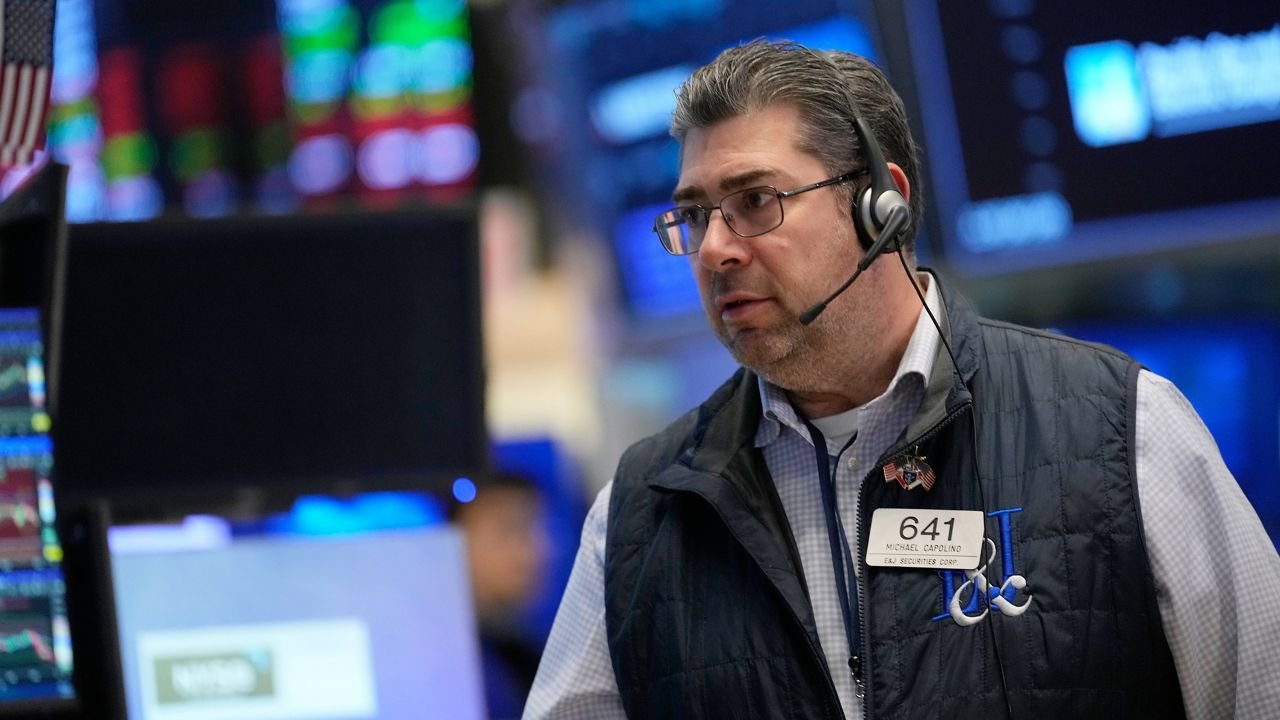 oil-prices-rise-and-stocks-fall-as-war-with-iran-advances