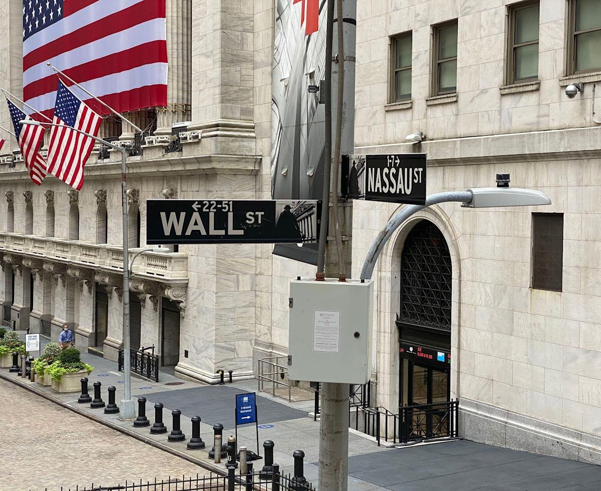 3-factors-have-driven-double-digit-stock-market-losses-in-the-last-100-years-they’re-all-in-play.