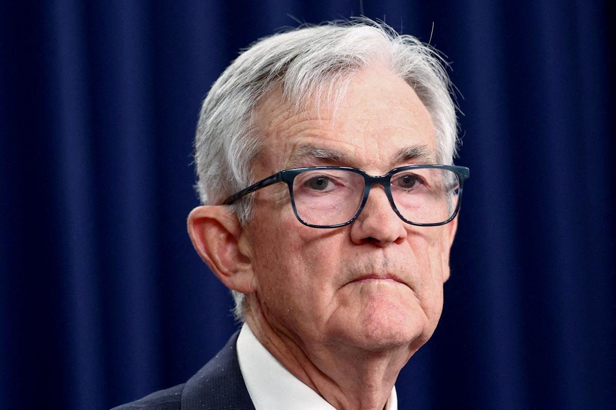 the-market-is-starting-to-think-the-federal-reserve’s-next-move-is-raising-interest-rates