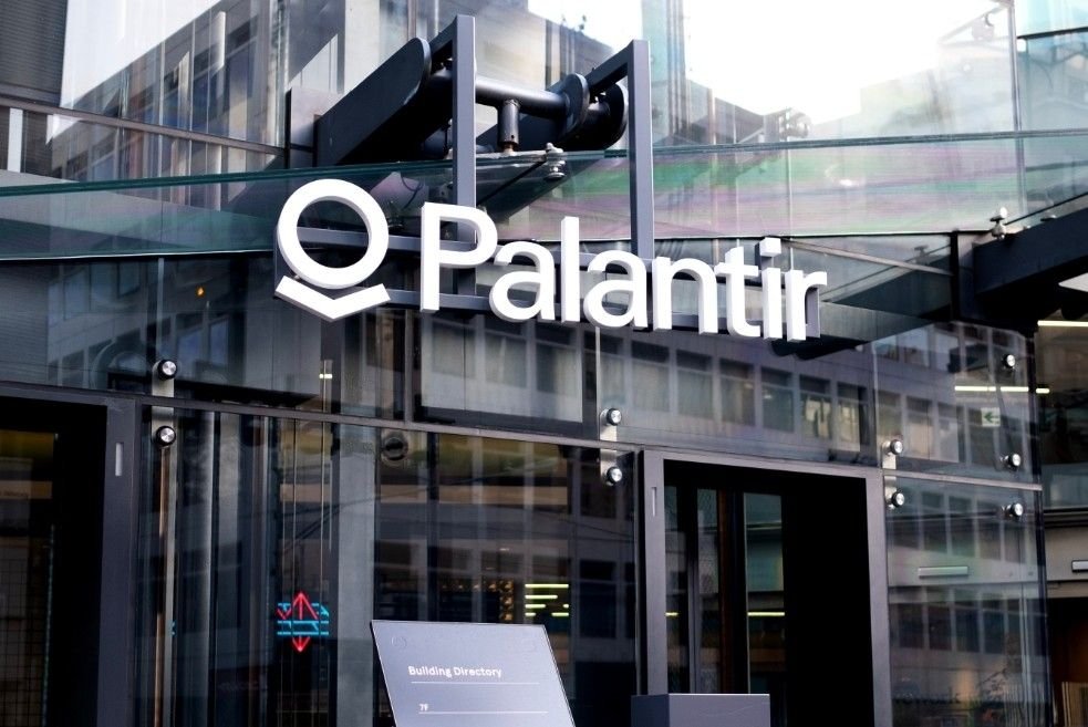 analyst-sets-palantir-stock-price-target-amid-white-house’s-golden-dome-plan