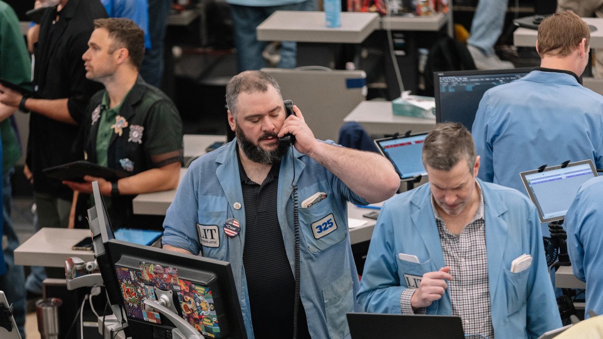 stock-market-today-(mar.-31,-2026):-futures-rise-as-trump-signals-end-to-iran-war