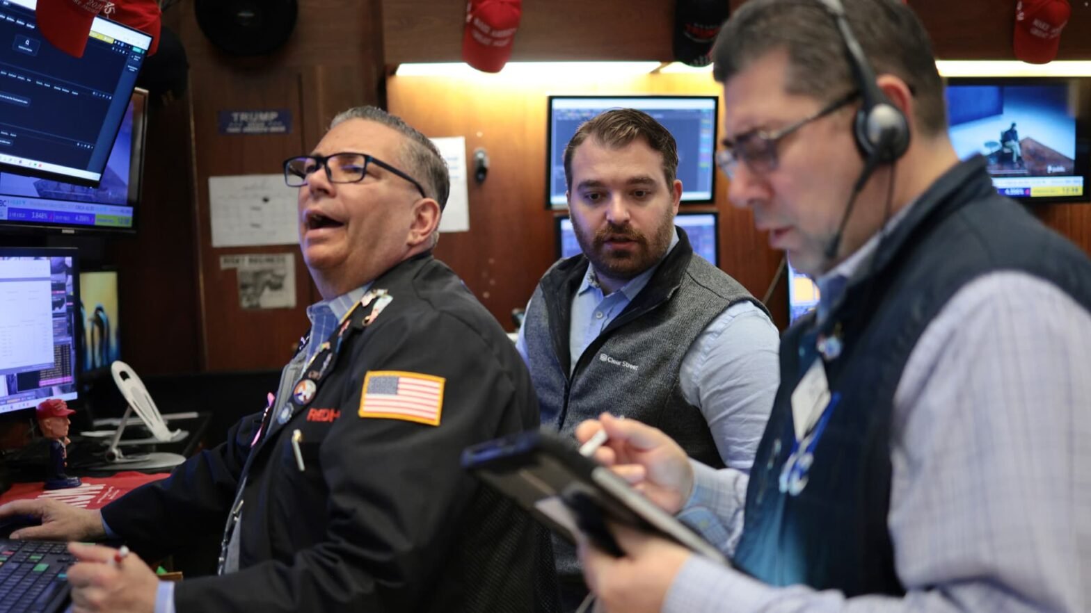 stock-futures-are-little-changed-after-market-starts-new-quarter-off-on-strong-footing:-live-updates