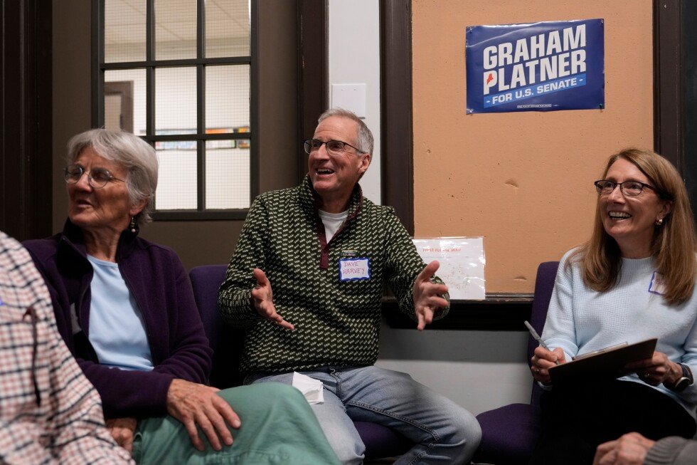 trivia-games-and-happy-hours-help-power-platner’s-senate-campaign-in-maine