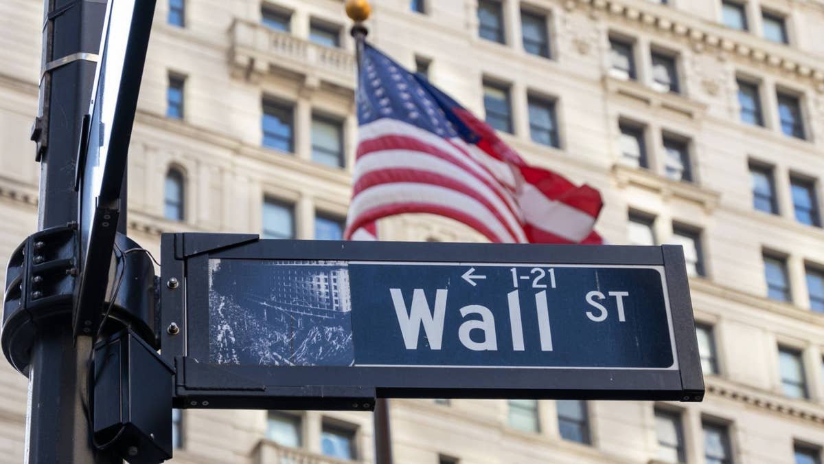 stock-market-today-(apr.-7,-2026):-futures-climb-ahead-of-trump-iran-deadline