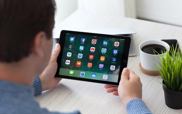 is-the-options-market-predicting-a-spike-in-aci-worldwide-stock?