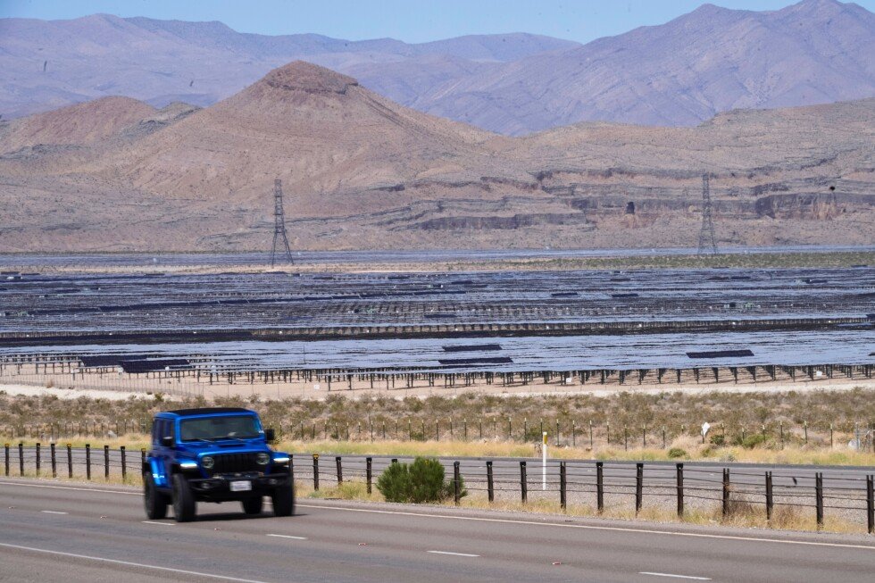 nevada’s-biggest-utility-might-develop-fossil-fuels-to-meet-data-center-demands