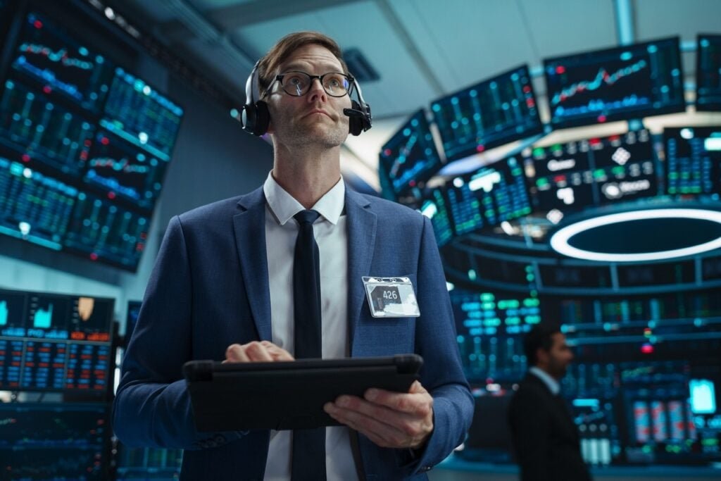 this-equinix-analyst-begins-coverage-on-a-bullish-note;-here-are-top-5-initiations-for-thursday