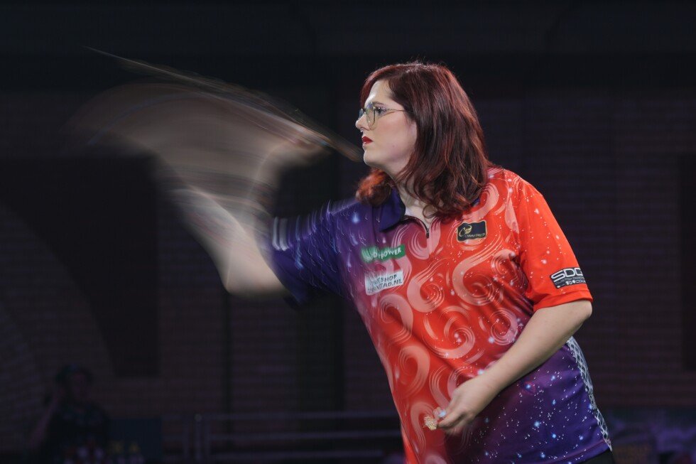 transgender-darts-player-criticizes-new-policy-limiting-women’s-events-to-biological-females