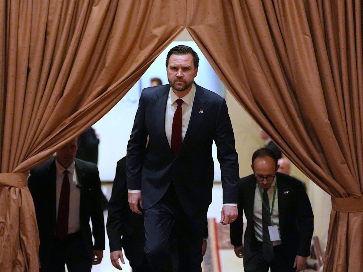 here’s-what-smart-people-are-saying-the-failed-us-iran-peace-talks-mean-for-markets